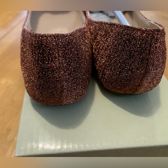 New MATISSE Adriana Copper Shimmer Floral Flats SHOES size 6.5 NIB - Picture 4 of 8